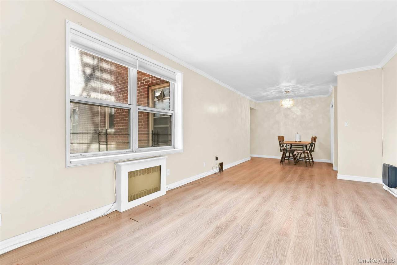 26-21 Union Street - Photo 1
