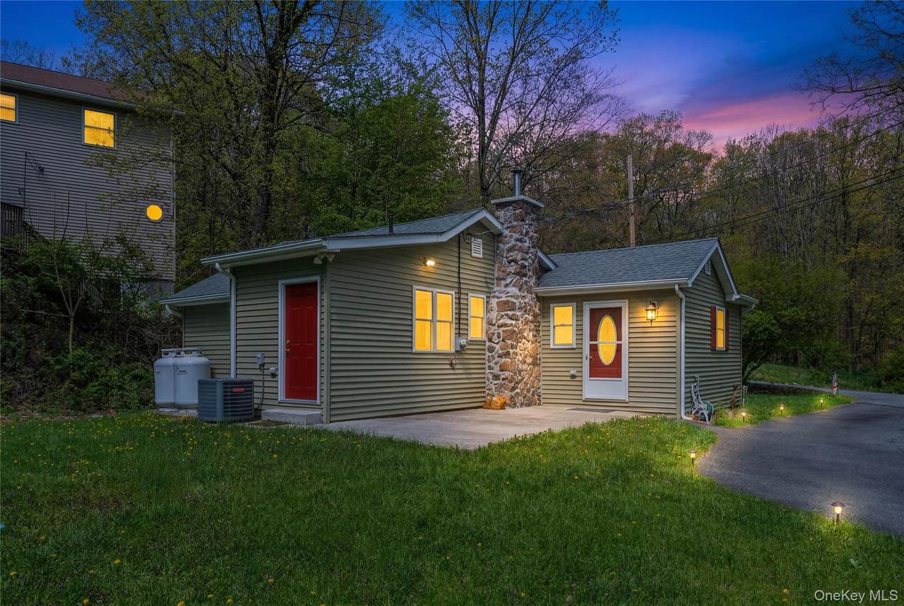 797 Forest Glen Road - Photo 1