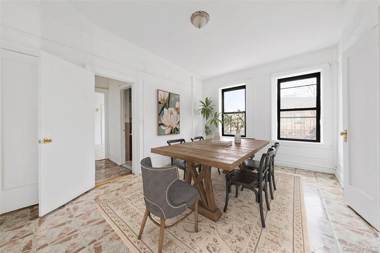 1715 Nelson Avenue - Photo 1