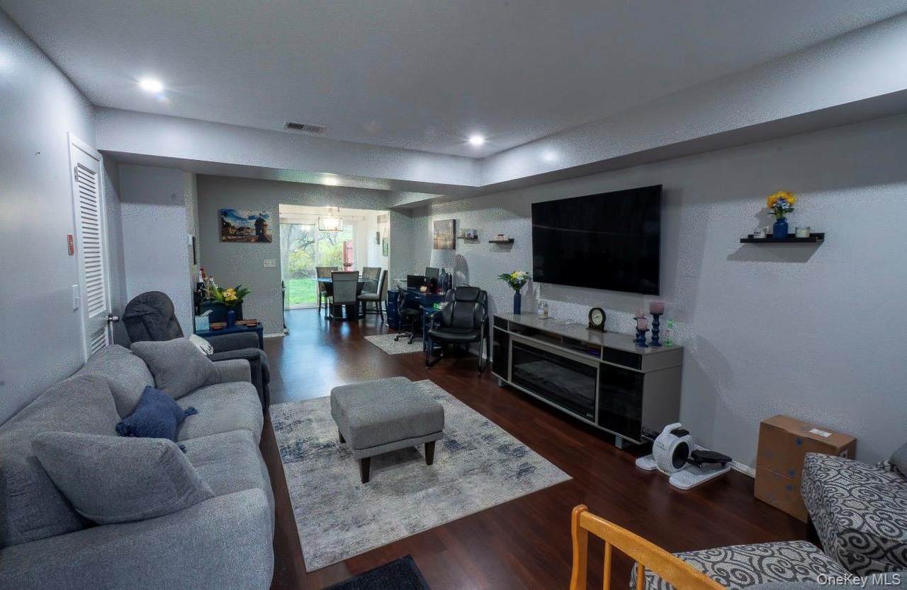 276 Temple Hill Road - Photo 1