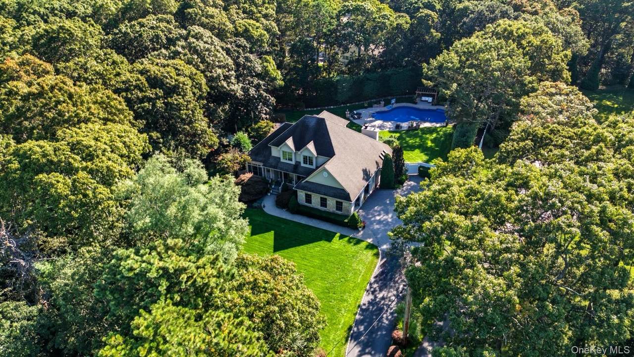 21 Moriches Riverhead Road - Photo 1