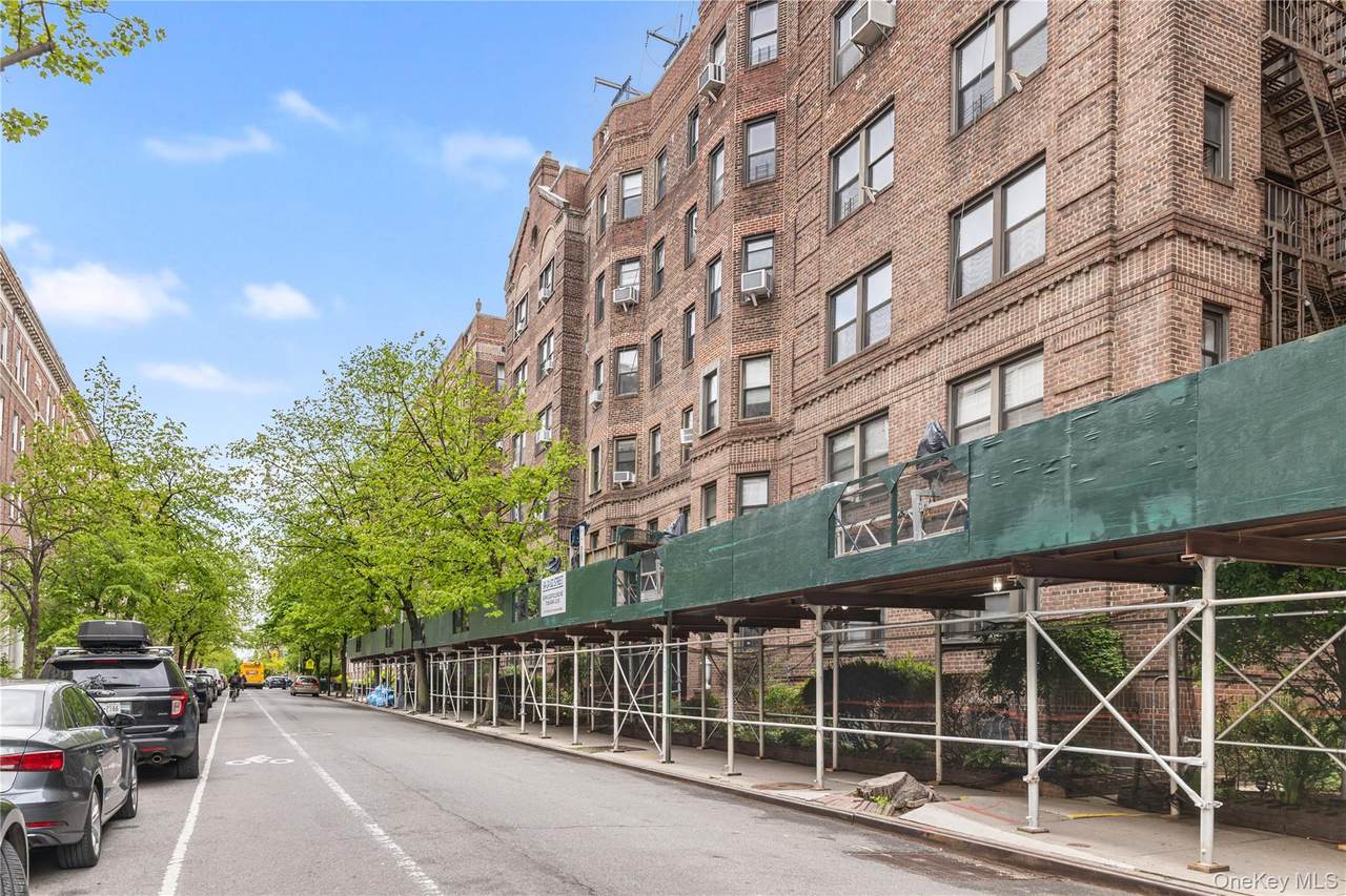 34-24 82nd Street - Photo 1