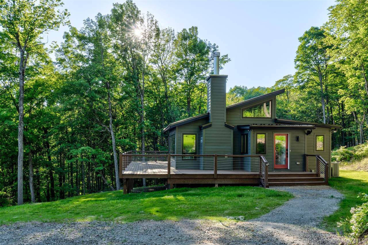 119 Overlook Circle - Photo 1