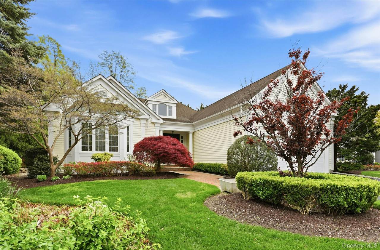 41 Evergreen Circle - Photo 1