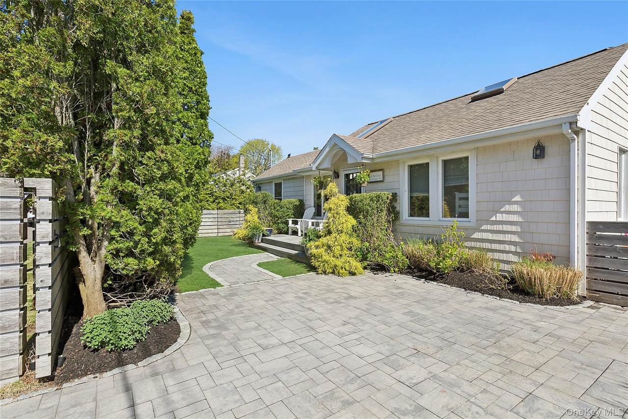 8 Elder Avenue - Photo 1