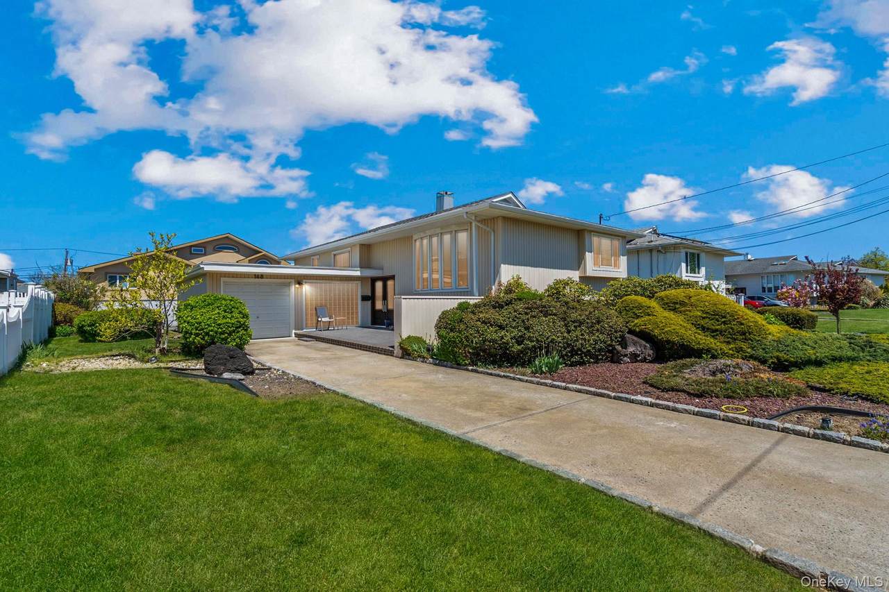 148 Harris Drive - Photo 1