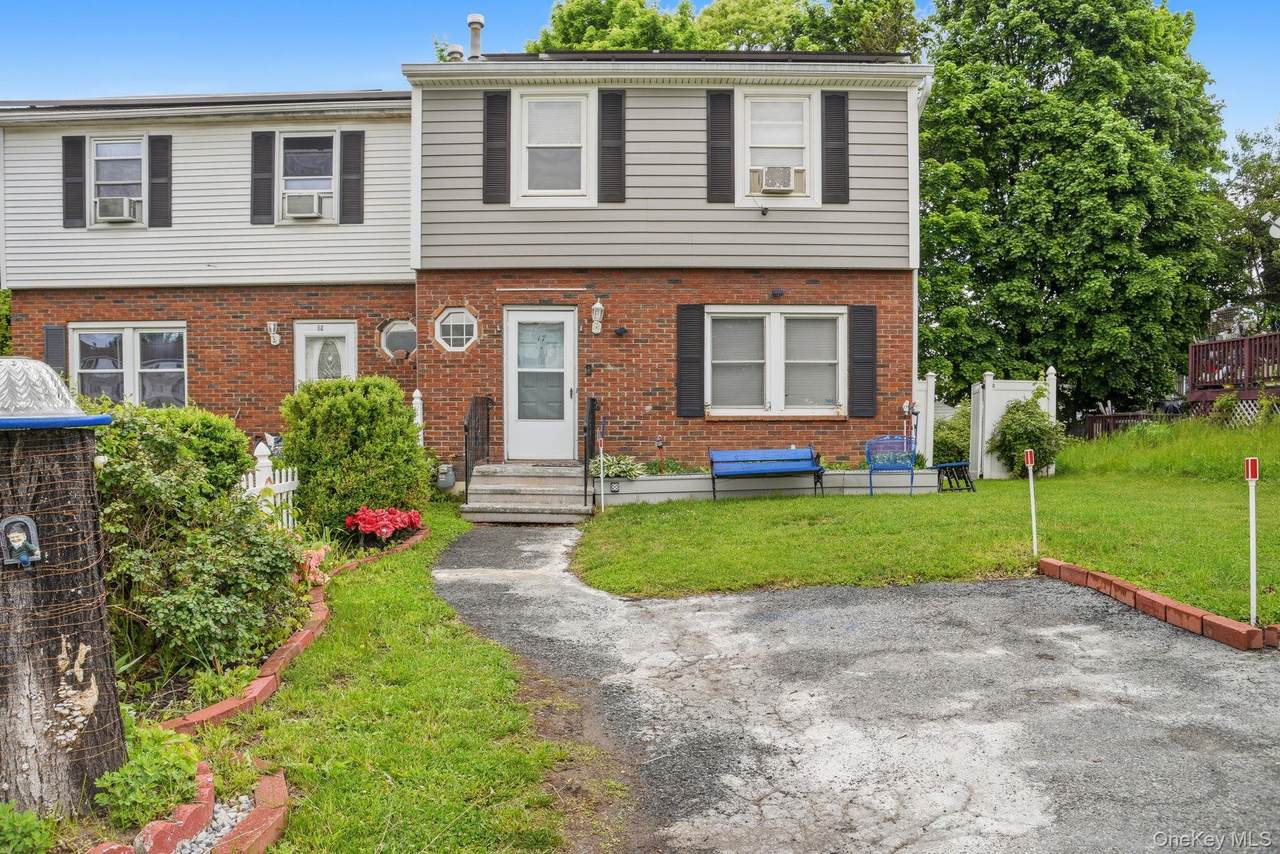 17 Harbor Hill Court - Photo 1