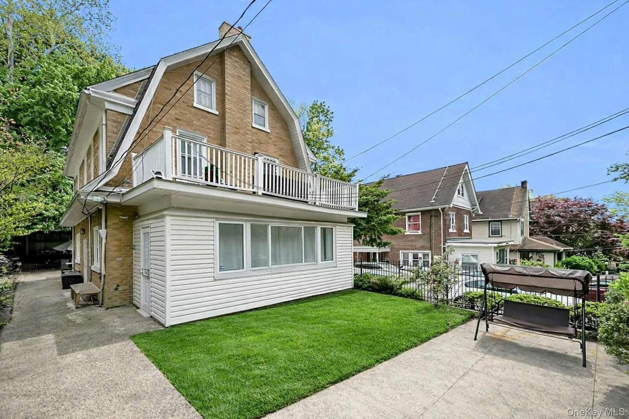 370 Park Hill Avenue - Photo 1