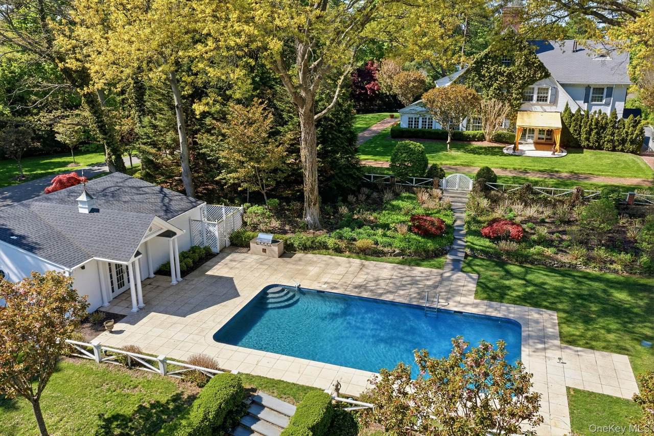42 Clocktower Lane - Photo 1