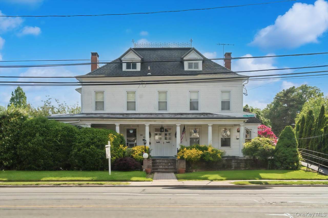 1510 Grand Avenue - Photo 1