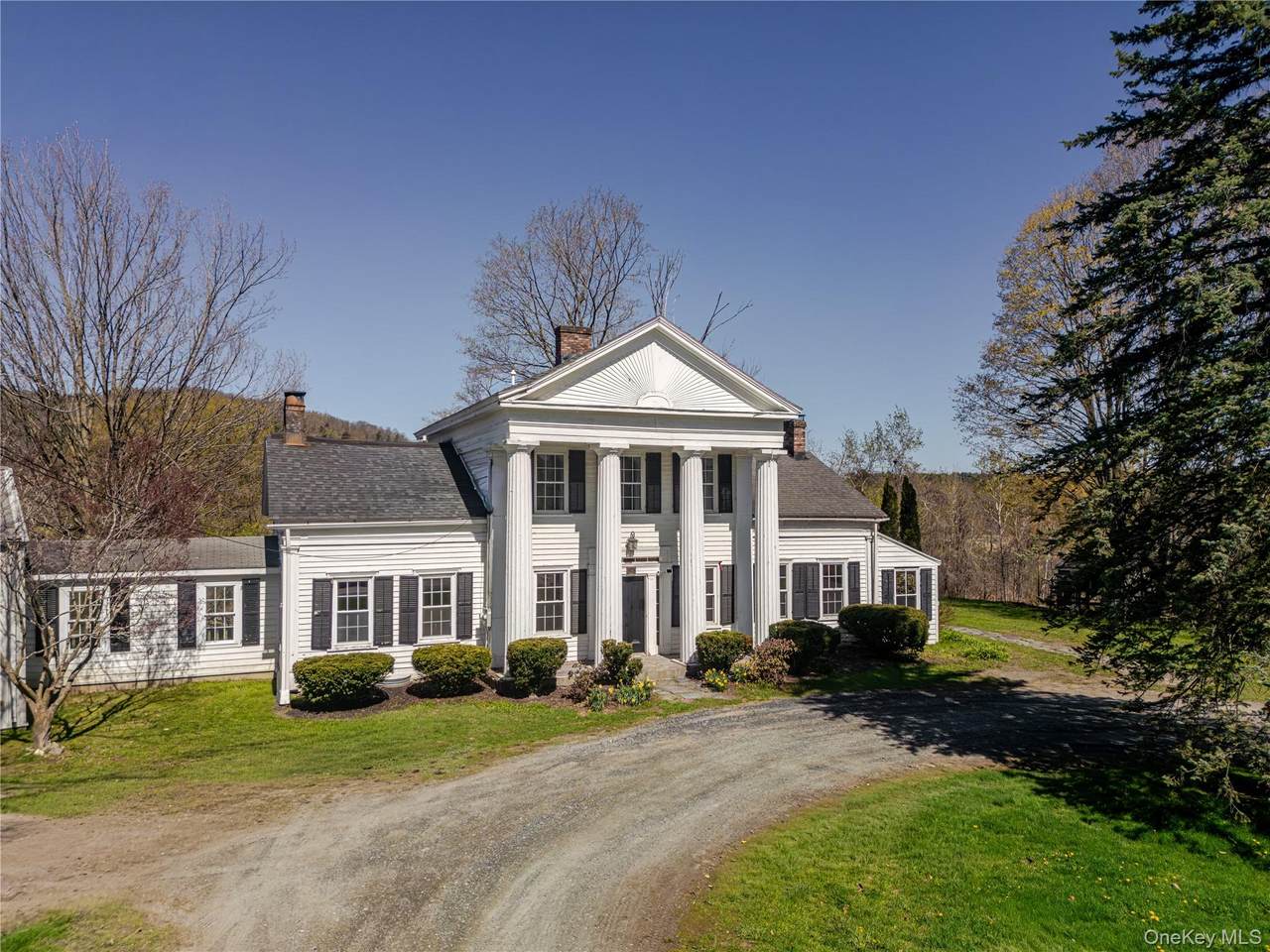 1569 Hoosick Road - Photo 1