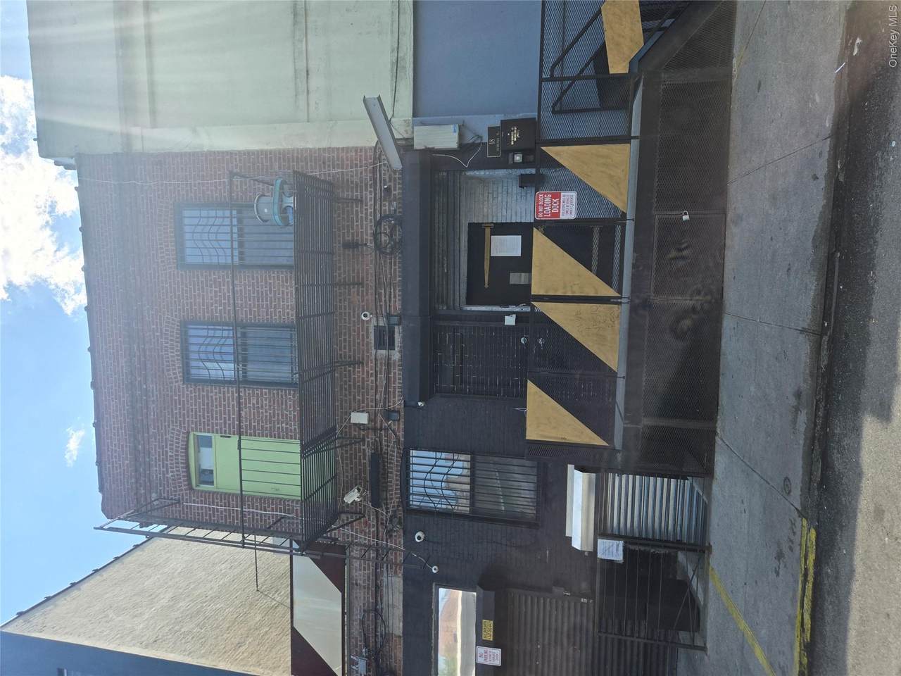 18 Herkimer Place - Photo 1