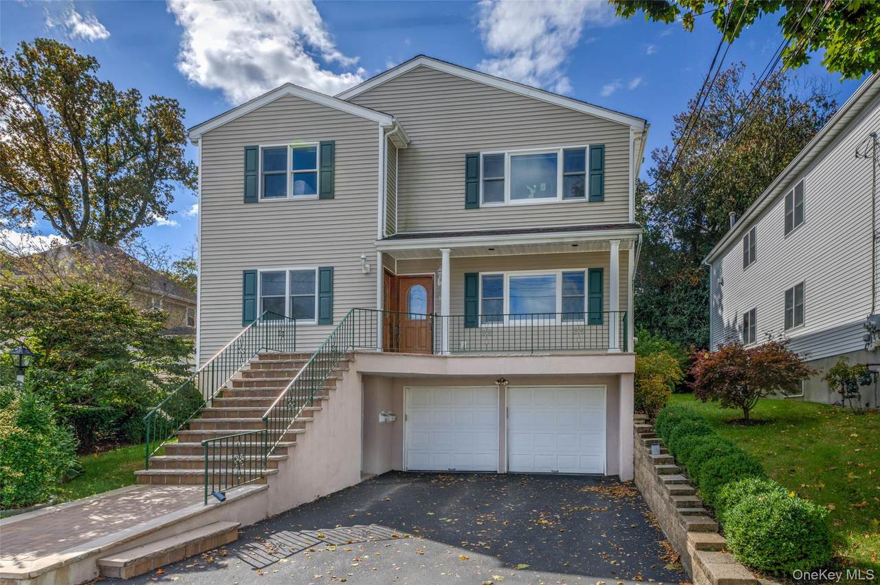 8 Davenport Street - Photo 1