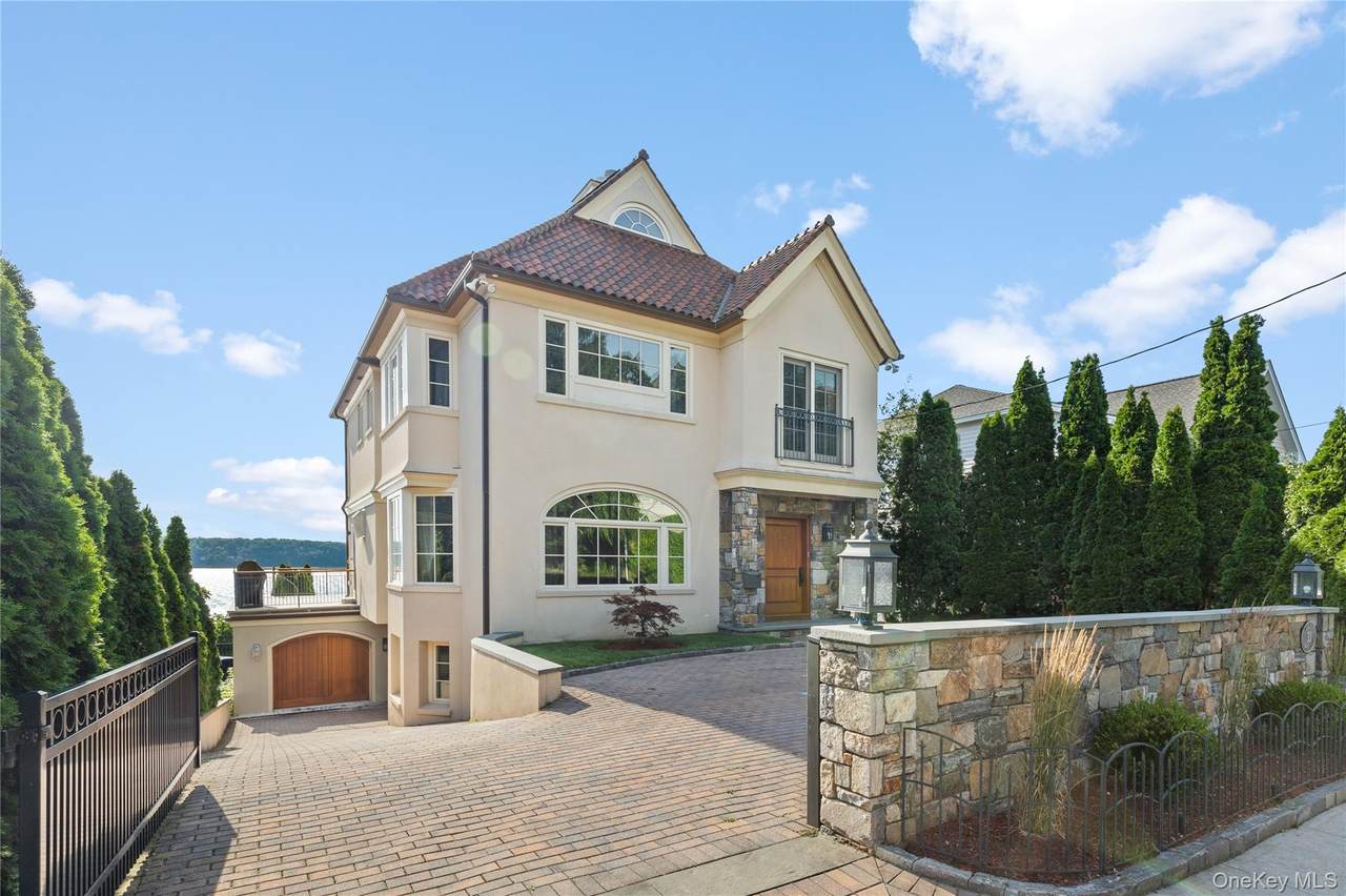 33 Livingston Avenue - Photo 1