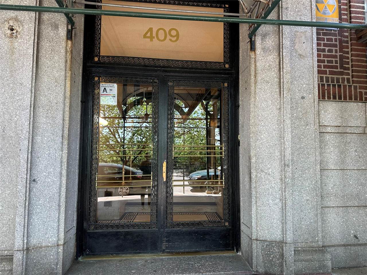 409 Edgecombe Avenue - Photo 1