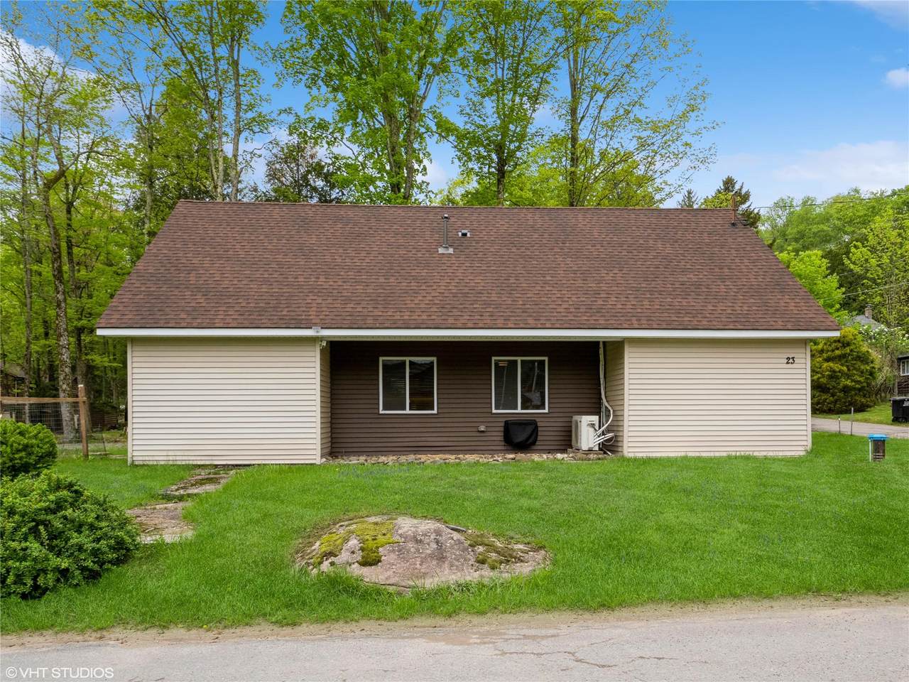 23 Woodland Way - Photo 1