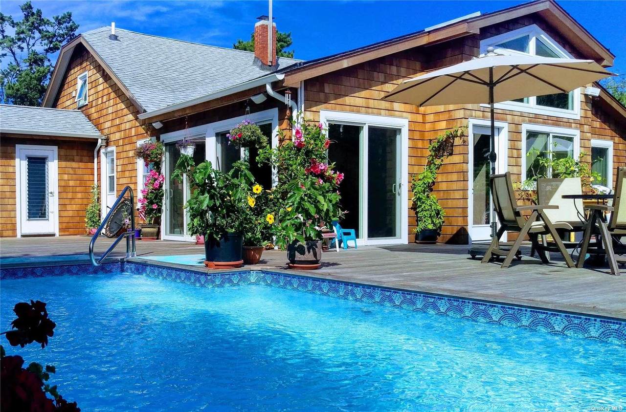 352 Surf Road - Photo 1