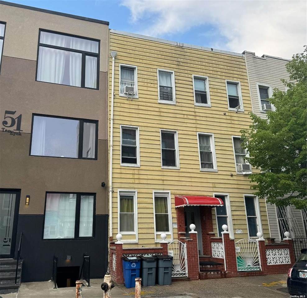 53 Ten Eyck Street - Photo 1