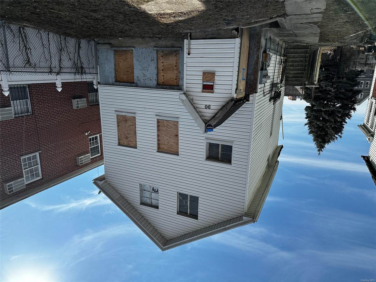 90 Jackie Robinson Parkway - Photo 1