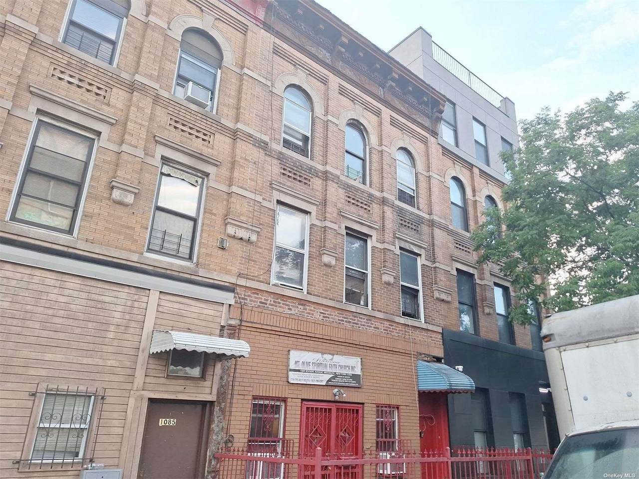 1089 Rogers Avenue - Photo 1