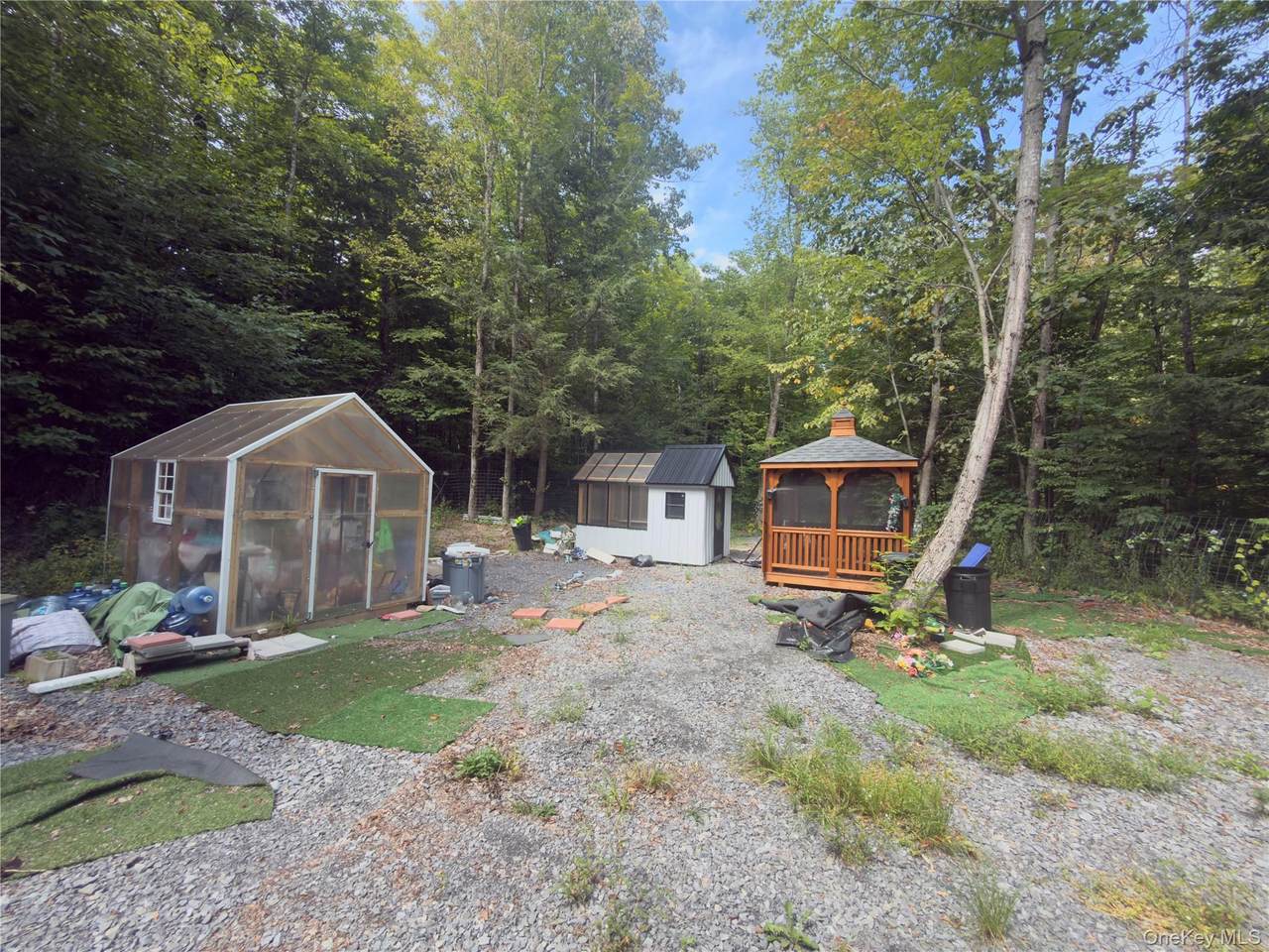 9362 Sthwy Rt 30 - Photo 1