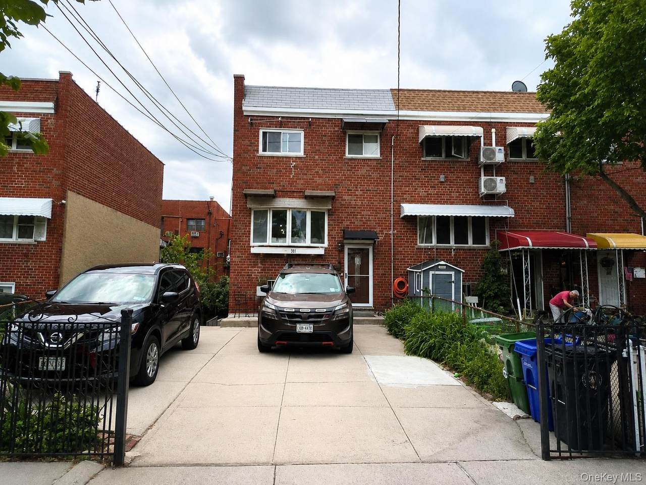 277 Graff Avenue - Photo 1