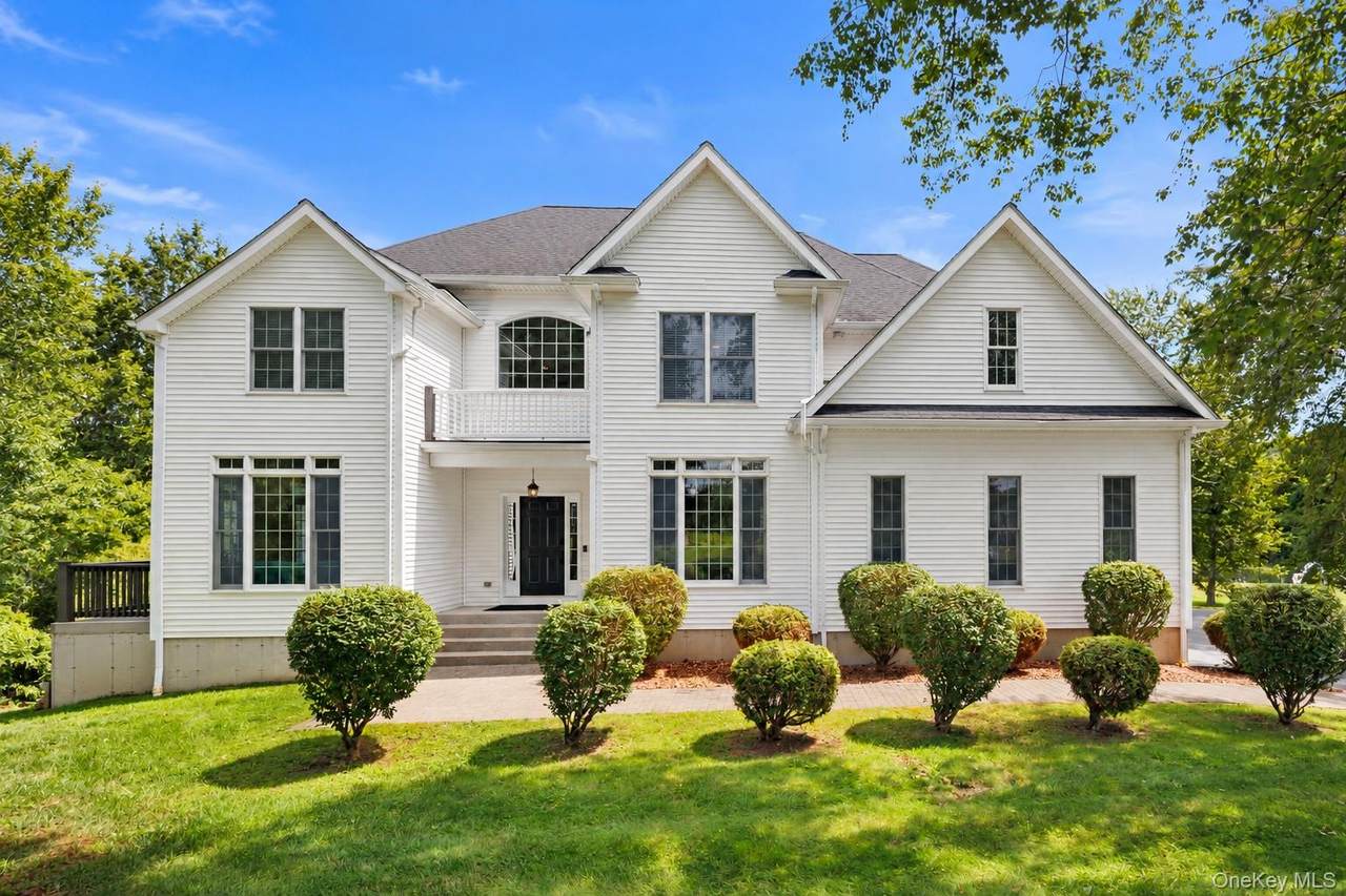 26 Mill Farm Lane - Photo 1
