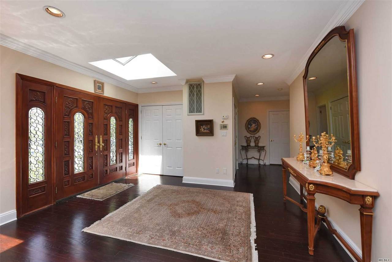 33 Steppingstone Ln - Photo 1