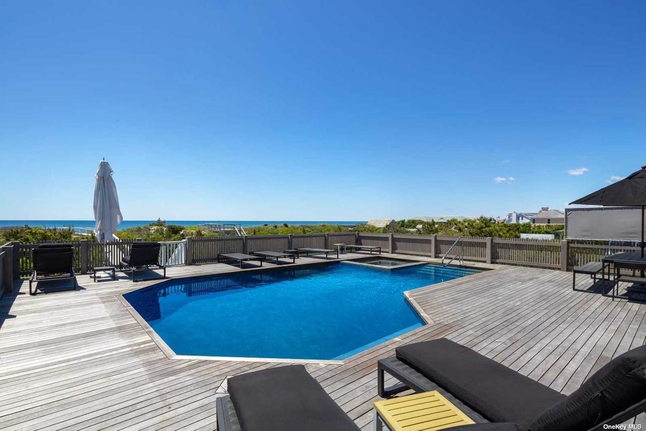 86 Dune Road - Photo 1