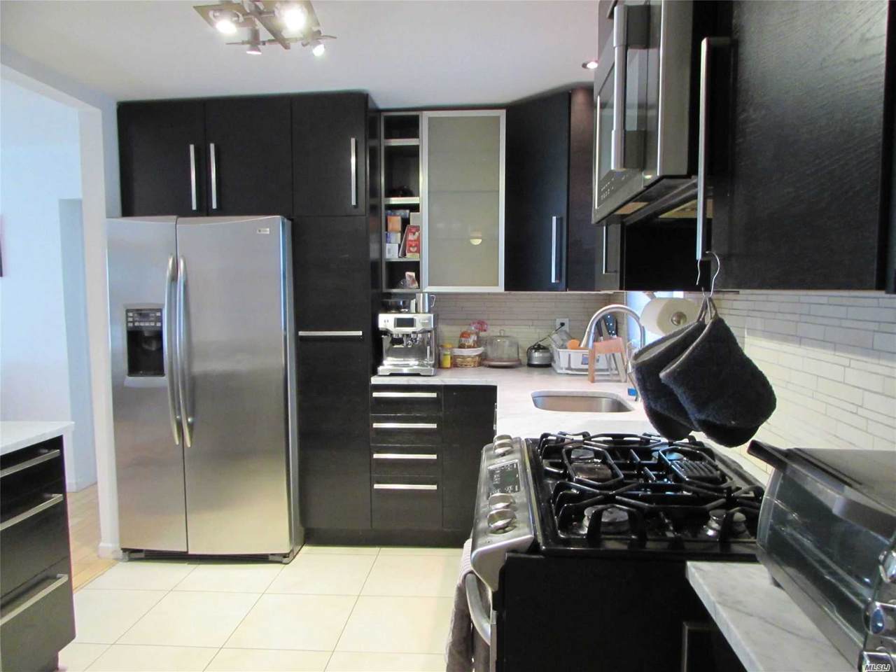 429 Lido Parkway - Photo 1
