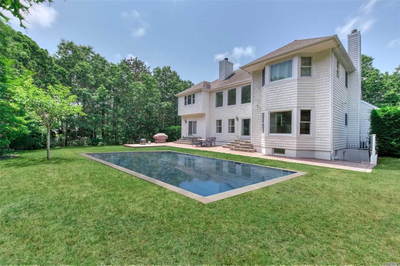 10 Corbett Drive - Photo 1