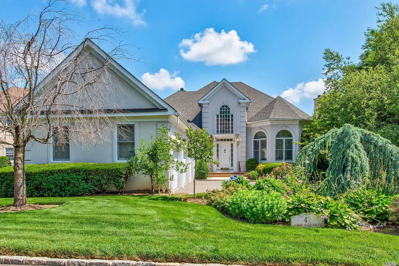 47 Stone Hill Drive - Photo 1