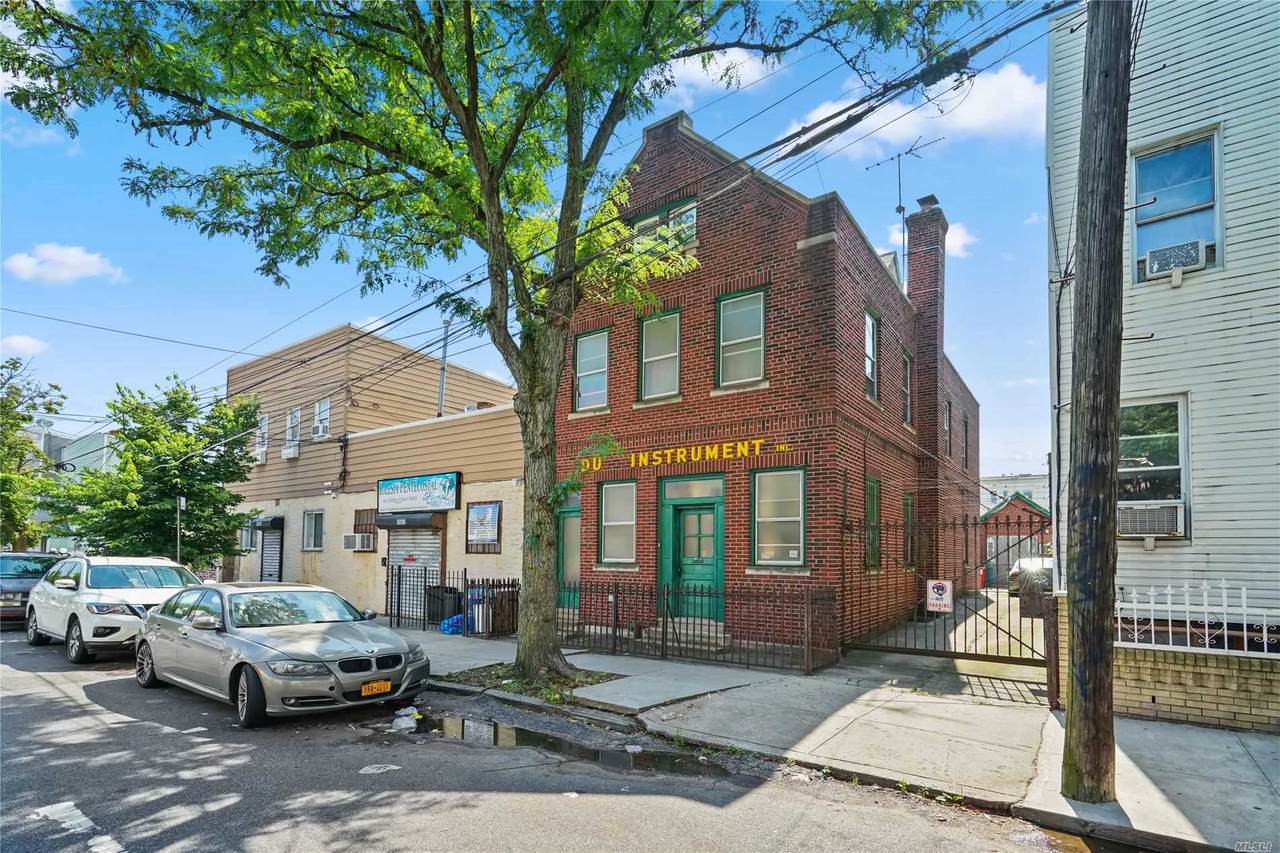 16-60 Stephen Street - Photo 1