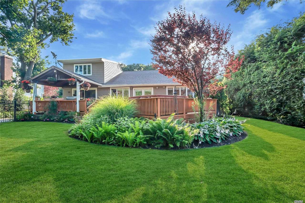 13 Spruce Lane - Photo 1