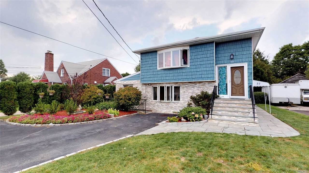 22 Sherman Avenue - Photo 1