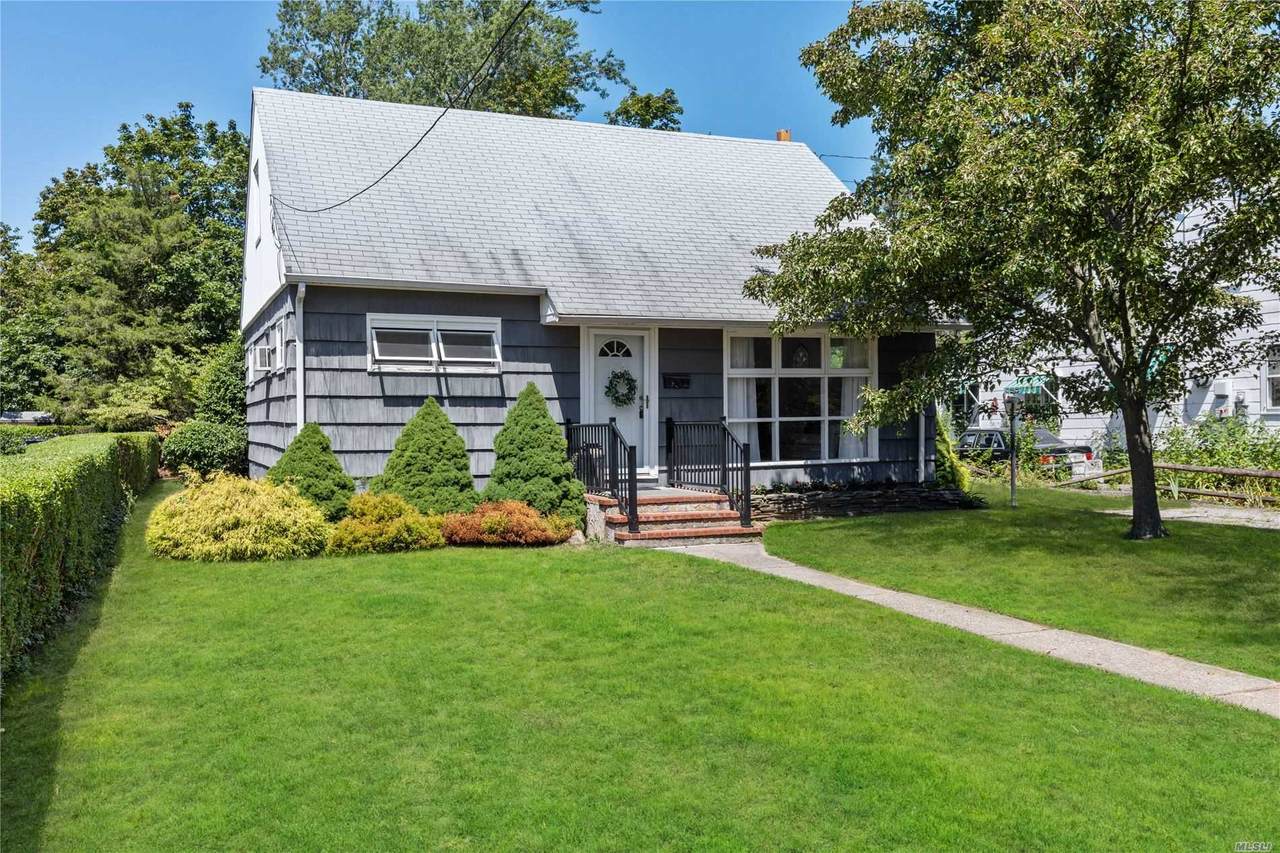 126 Southern Parkway - Photo 1