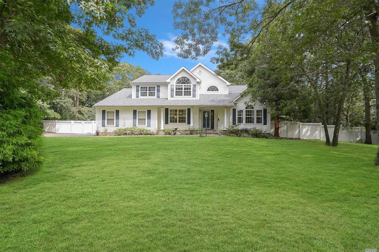 9 Hilltop Lane - Photo 1