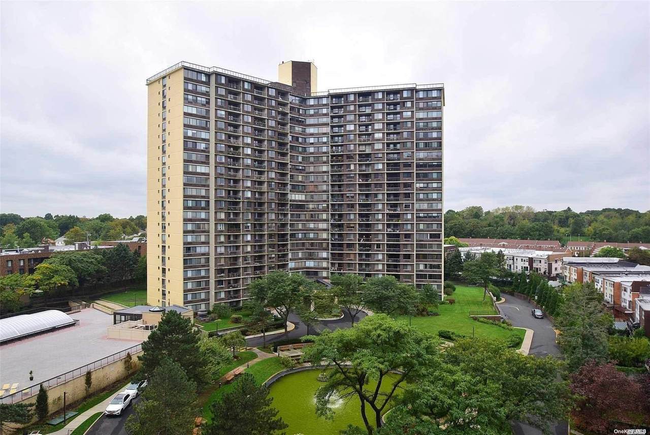 1 Bay Club Drive - Photo 1
