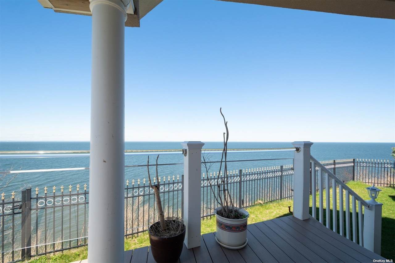 17 Seacliff Avenue - Photo 1