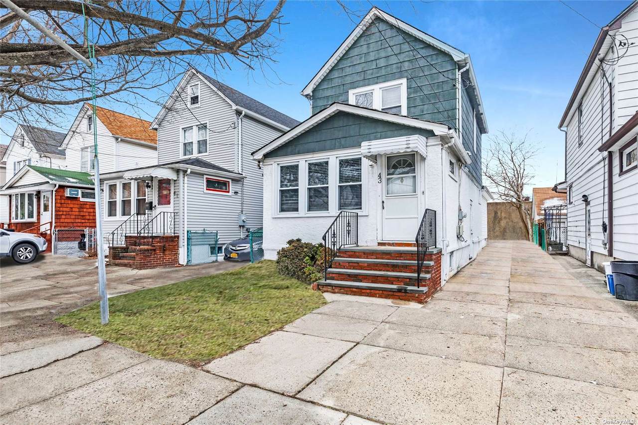 43 Lewis Avenue - Photo 1