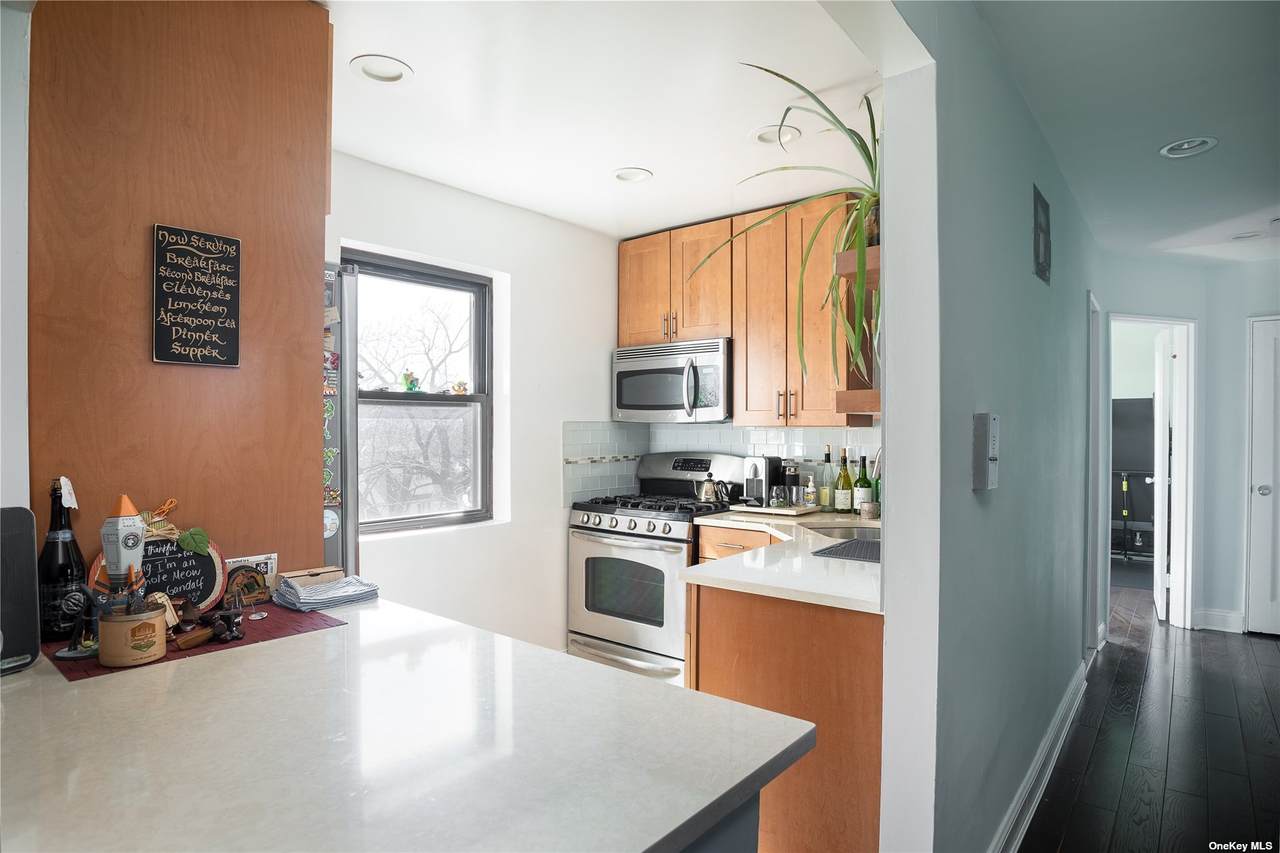 147-14 84th Road - Photo 1