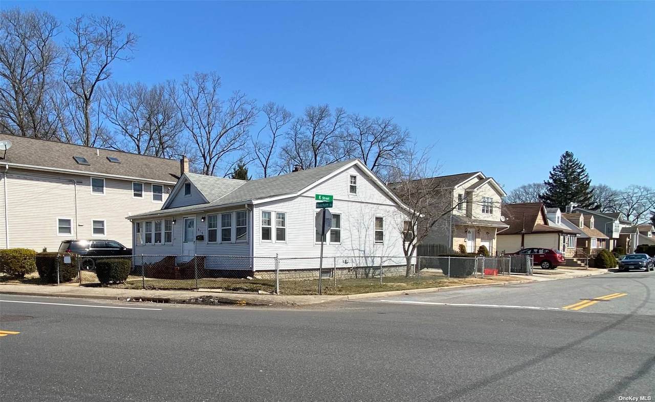 615 Meacham Avenue - Photo 1