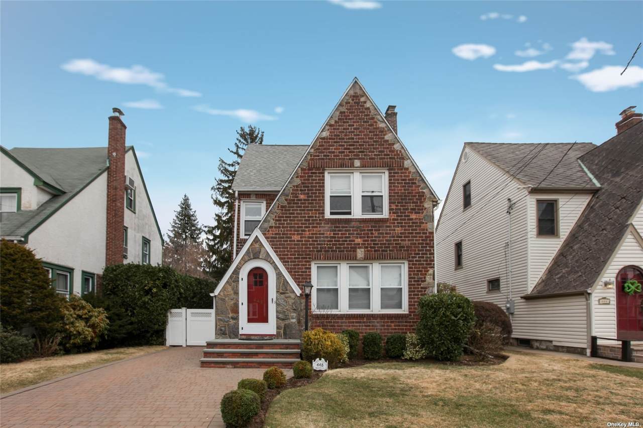 448 Macatee Place - Photo 1