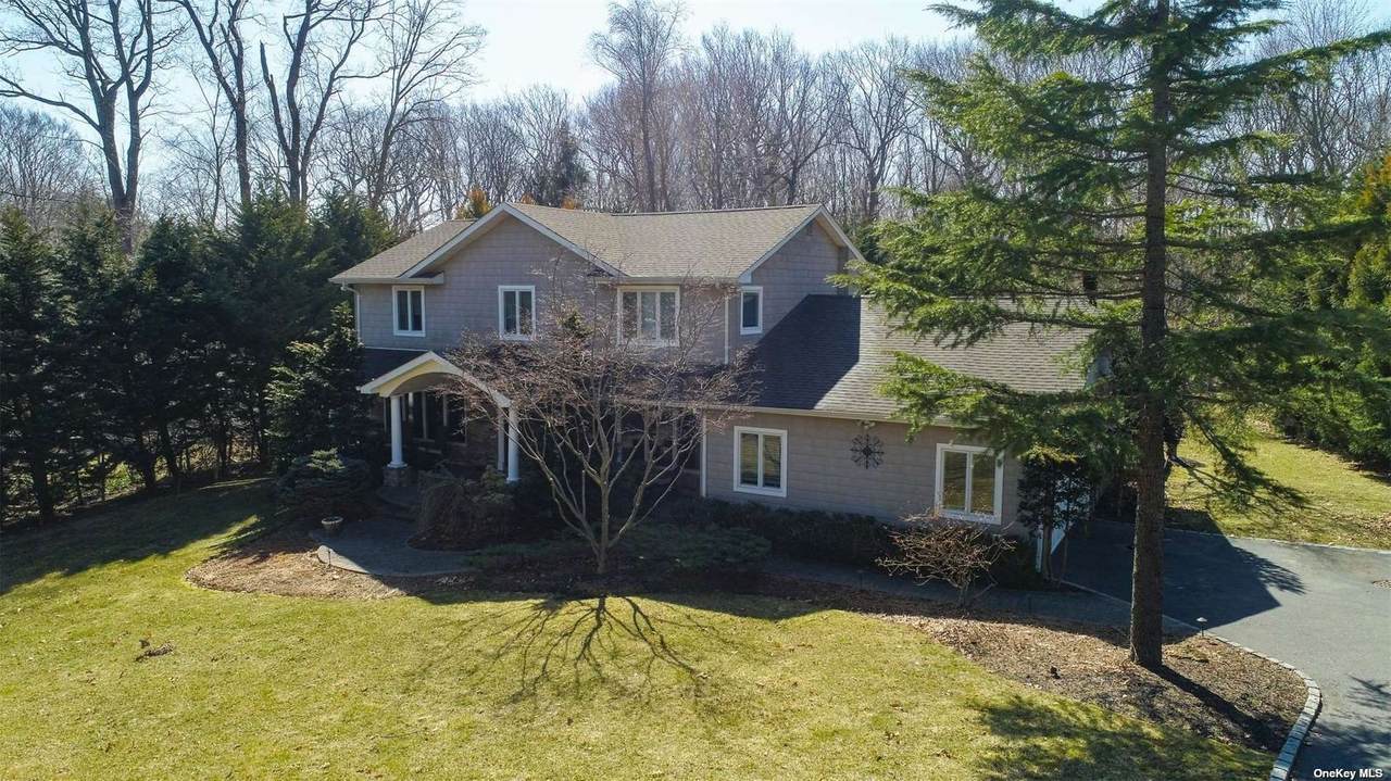 33 Hastings Drive - Photo 1