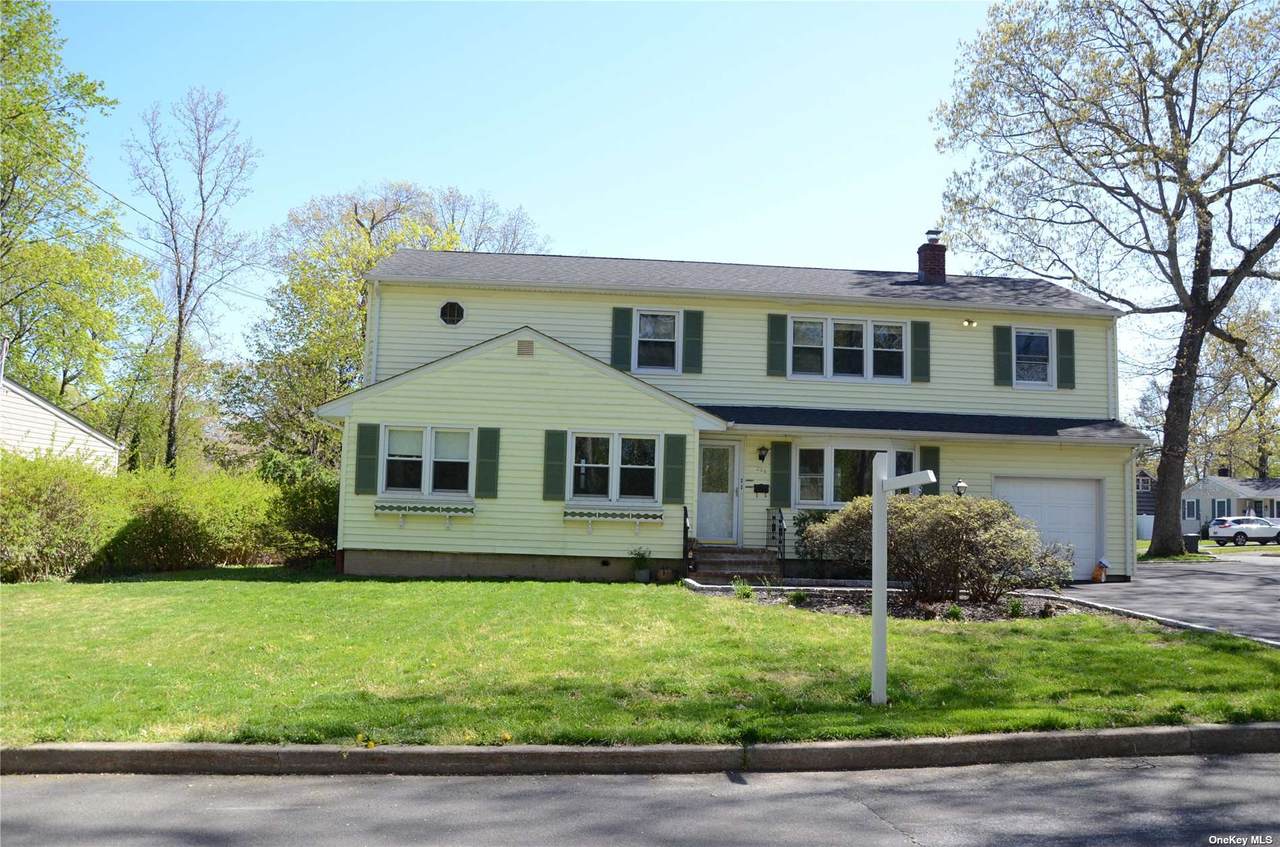 206 3rd Street - Photo 1