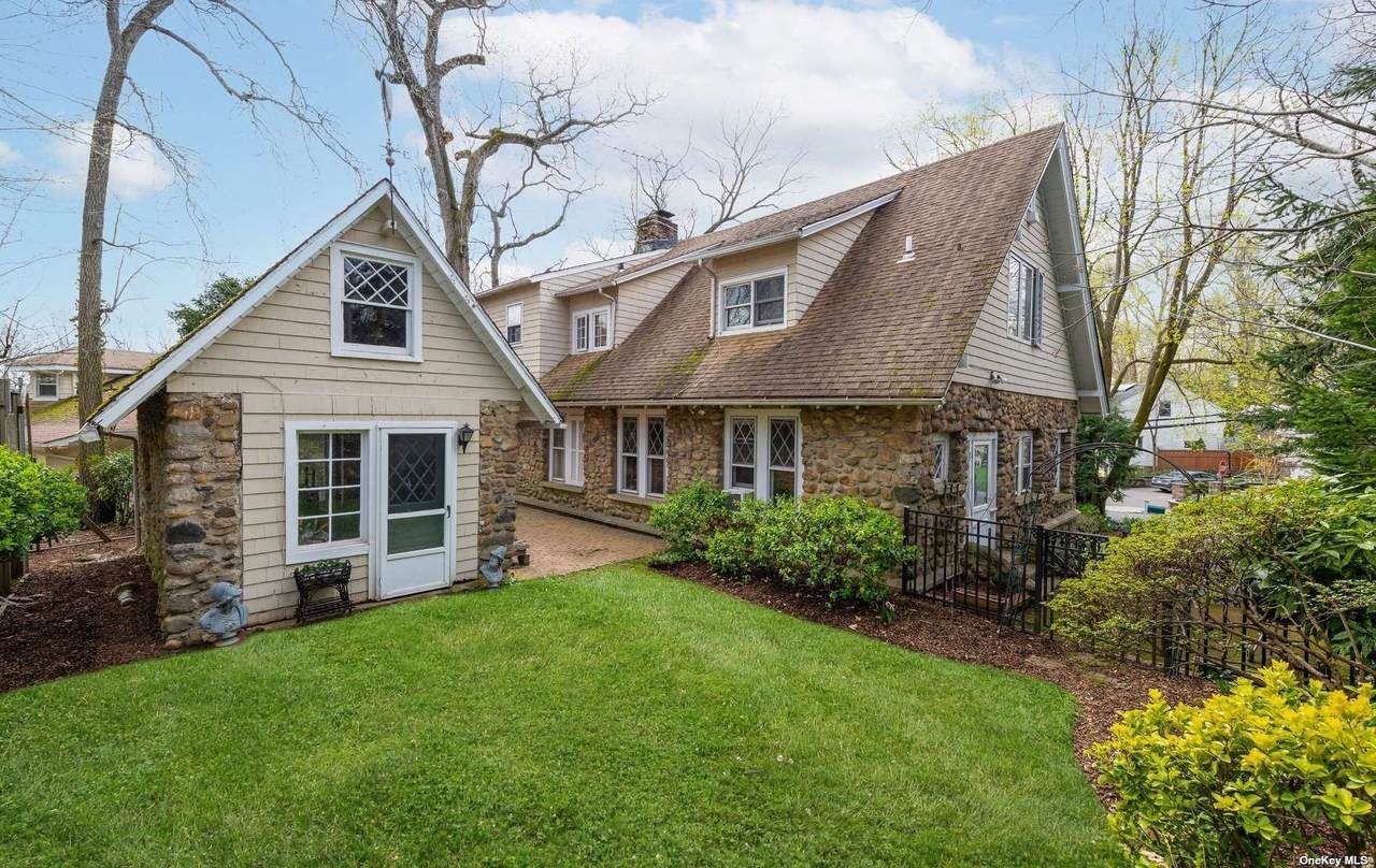 1 Warner Avenue - Photo 1