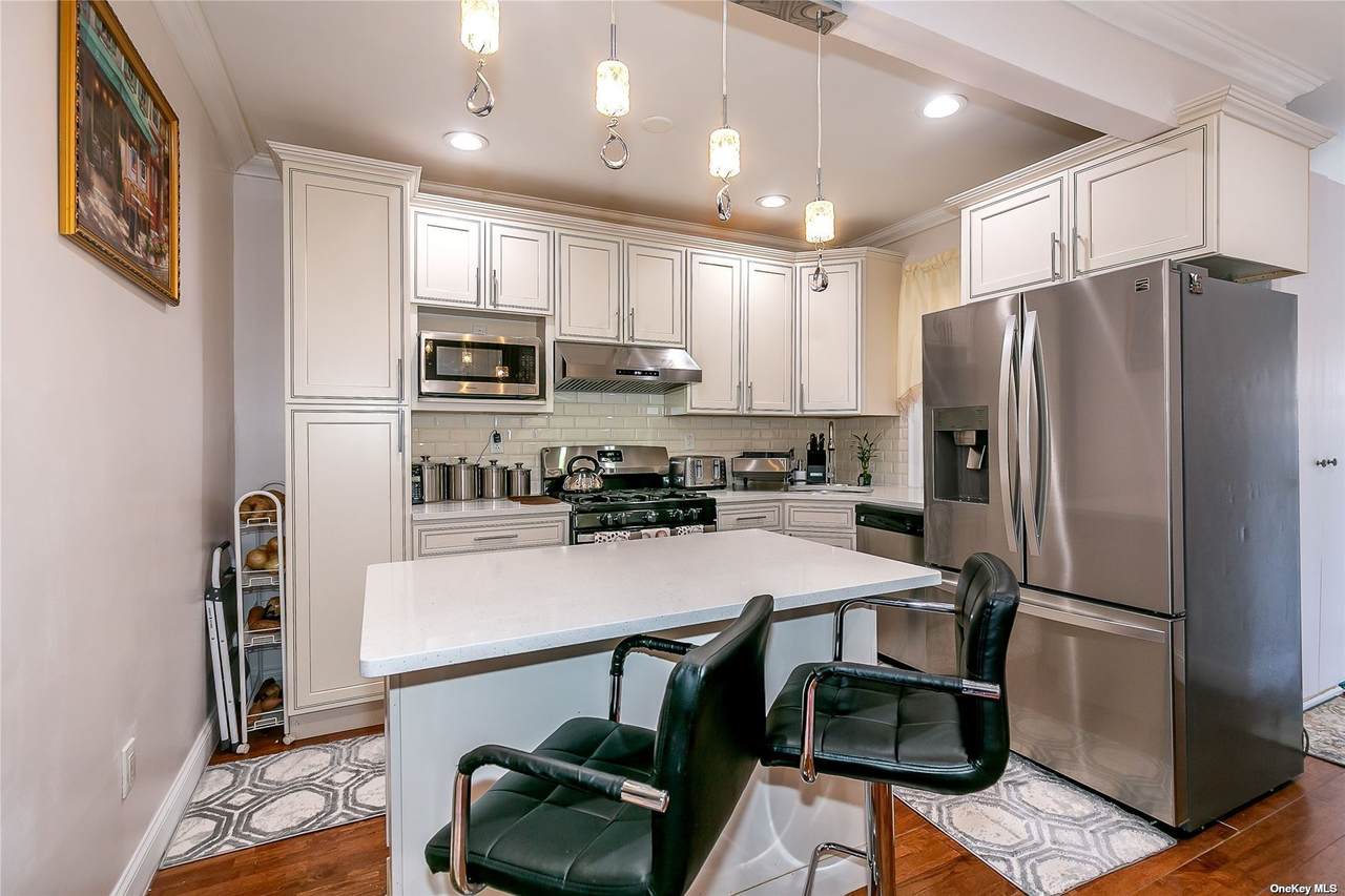 126-03 116th Avenue - Photo 1