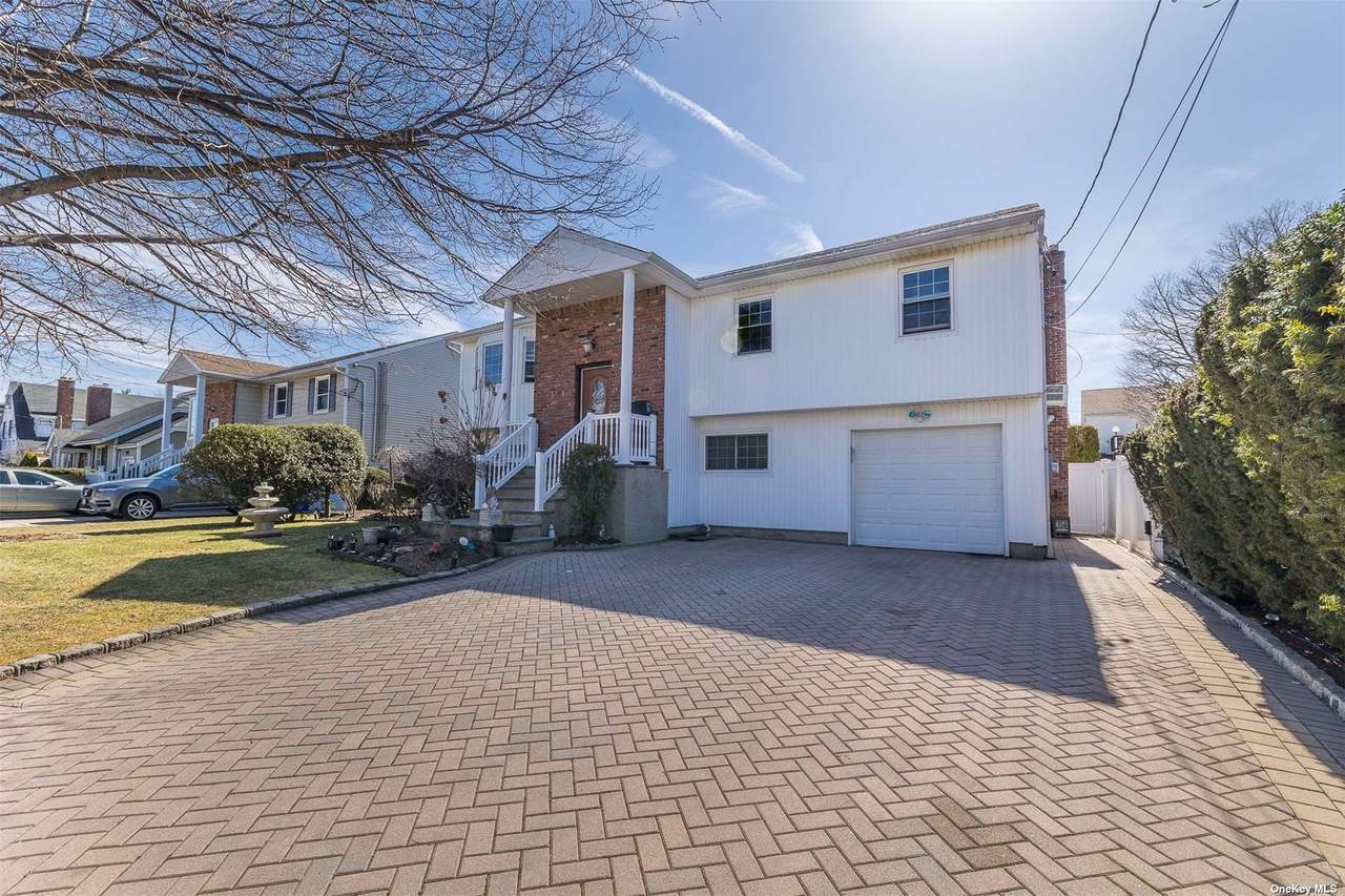 529 Windsor Place - Photo 1