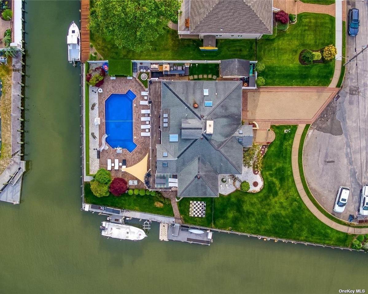 2 Dolphin Lane - Photo 1