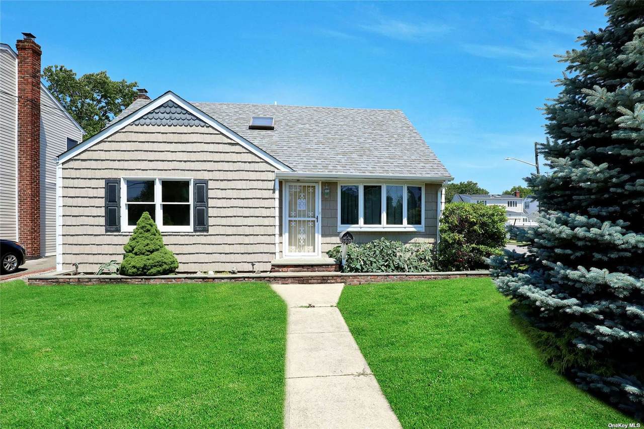 56 Virginia Avenue - Photo 1